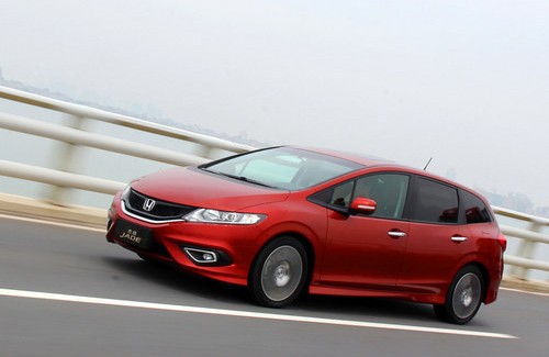 一部好車，一段精彩人生！