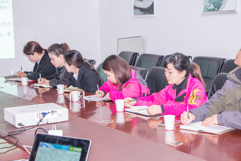 天嬌集團(tuán)2017年售后服務(wù)工作啟動(dòng)會(huì)召開 天嬌集團(tuán)2017年售后服務(wù)工作啟動(dòng)會(huì)召開