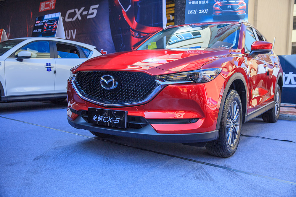 【車展第一天】遇到那個(gè)TA，放棄蘋果8......