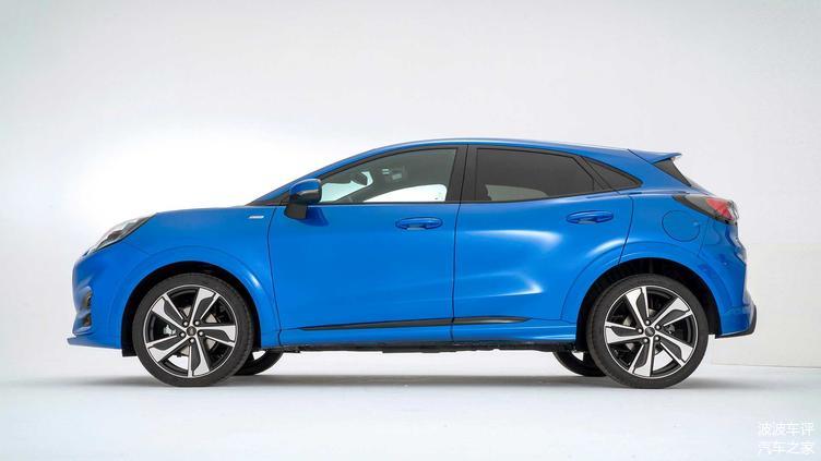 福特發(fā)布PUMA小型SUV官圖，歐式風(fēng)格，造型很有柔和感