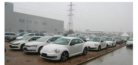 白色的車有這么多缺點(diǎn)！為什么近25%的車主還買它？