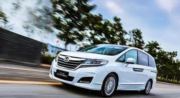 新一年的幸福，少不了艾力紳的極致呵護