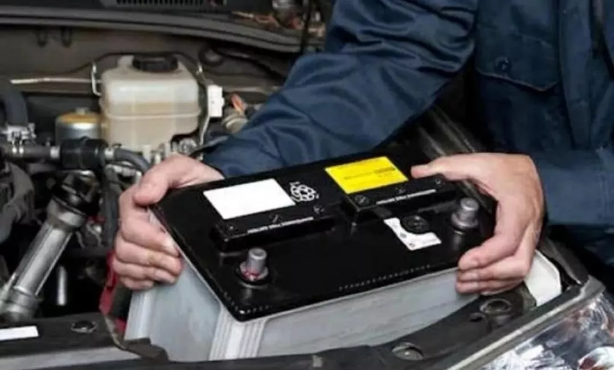 汽車(chē)電瓶壞了，可能是這幾種因素造成！