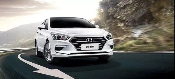 【愛車保養(yǎng)】下雨=洗車？！錯！雨水毀車知多少！