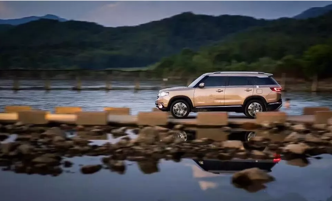 汽車(chē)出現(xiàn)這些狀況，火花塞就該換了！