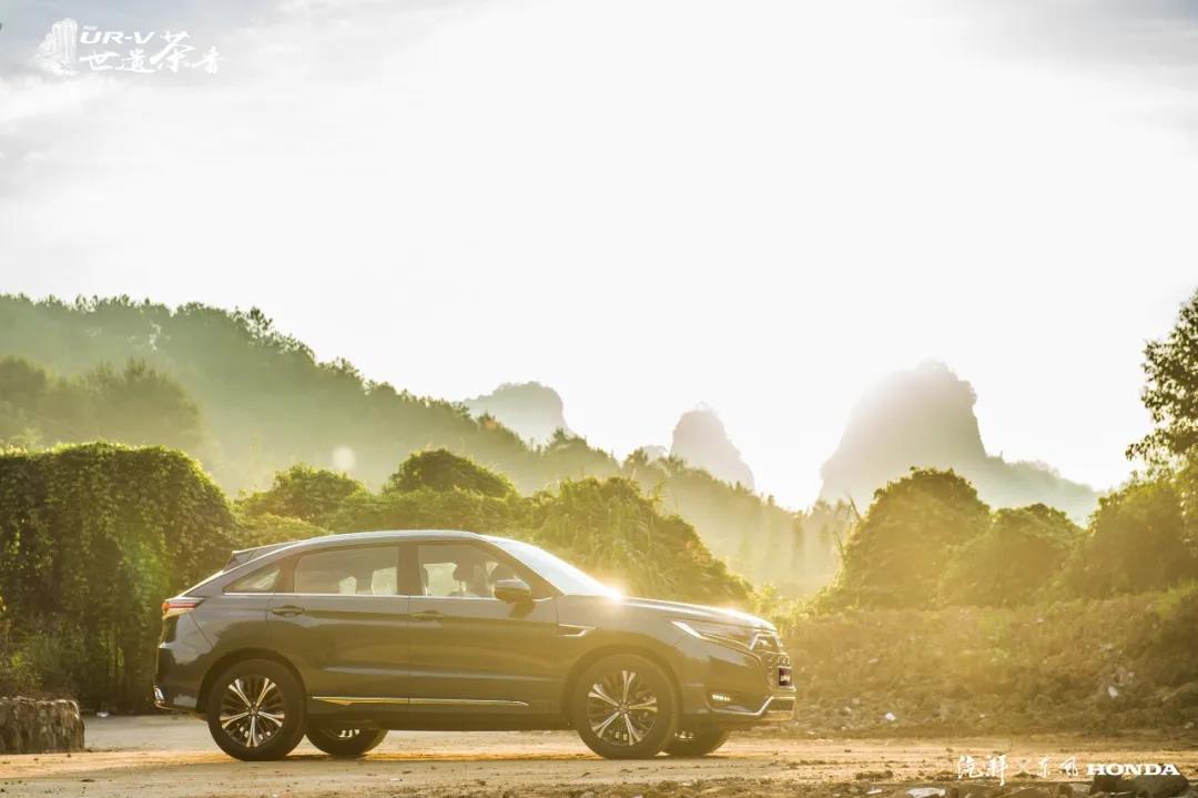 U生活，高品位 | 快來收藏全新UR-V這組“茶”氣滿滿的寫真！