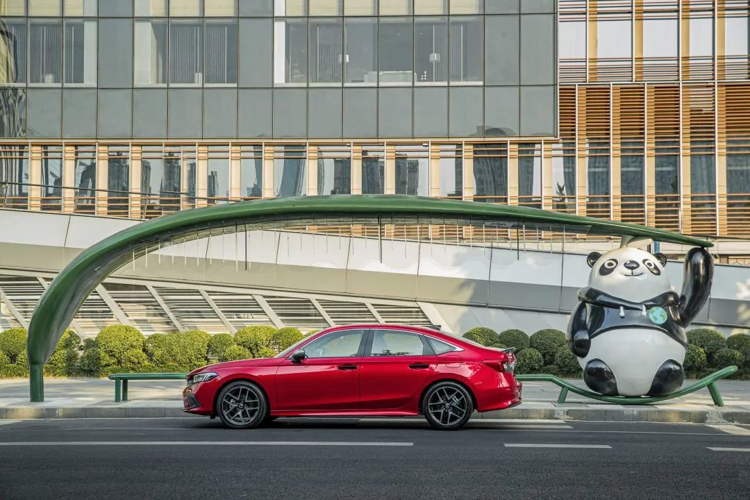 馭見成都，先“試”為快！